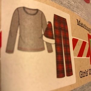 Girls 3 piece set of Jammie's (Pajamas)